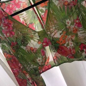 Sheer Gianni Bini Crop top size medium OBO NWT